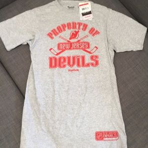 Reebok NHL New Jersey Devils Tee Shirt Size Small